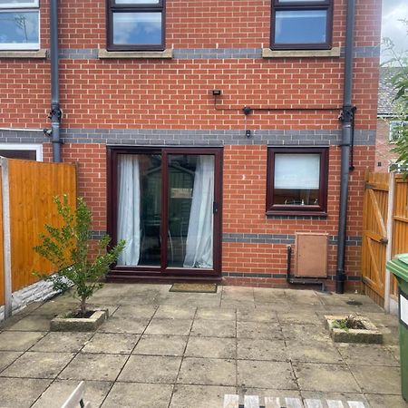 2 Bed House, Walking Distance Shrewsbury Centre 아파트 외부 사진