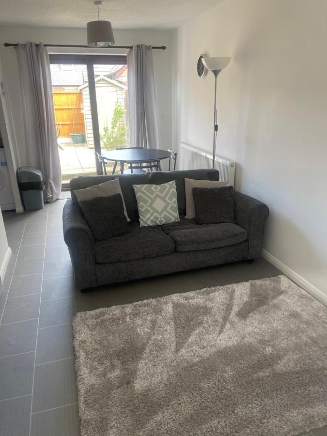 2 Bed House, Walking Distance Shrewsbury Centre 아파트 외부 사진