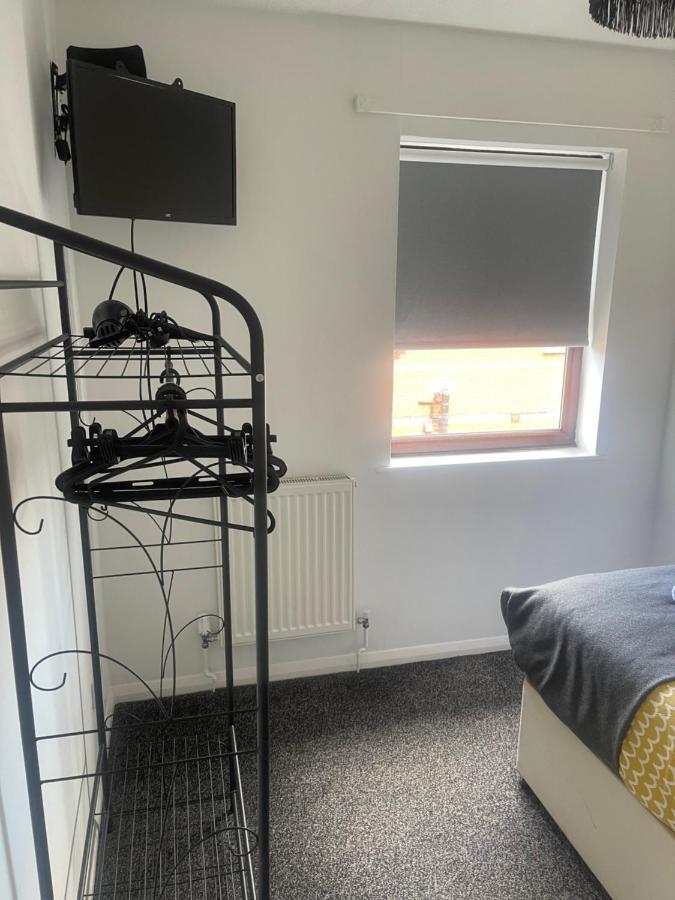 2 Bed House, Walking Distance Shrewsbury Centre 아파트 외부 사진