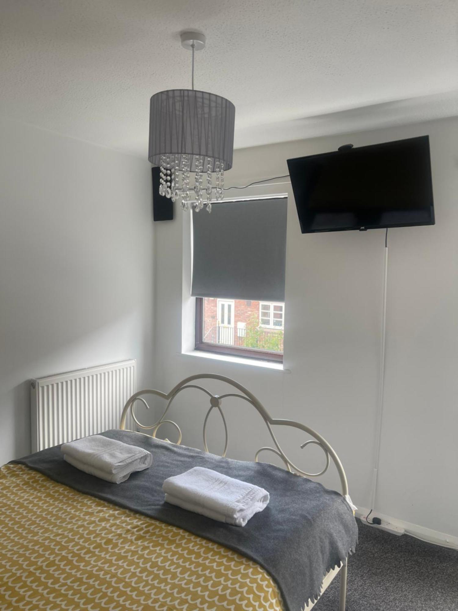 2 Bed House, Walking Distance Shrewsbury Centre 아파트 외부 사진